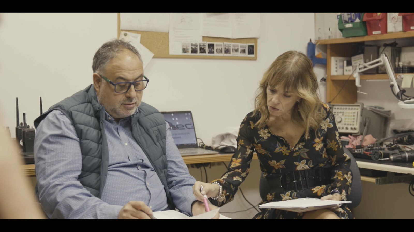 Una imatge del capítol 3 de la sèrie documental Som Coop