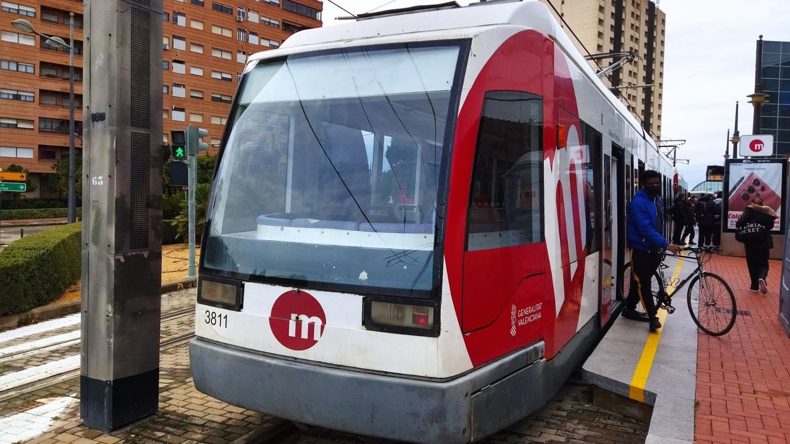 Un convoi de Metrovalencia en una imatge d'arxiu