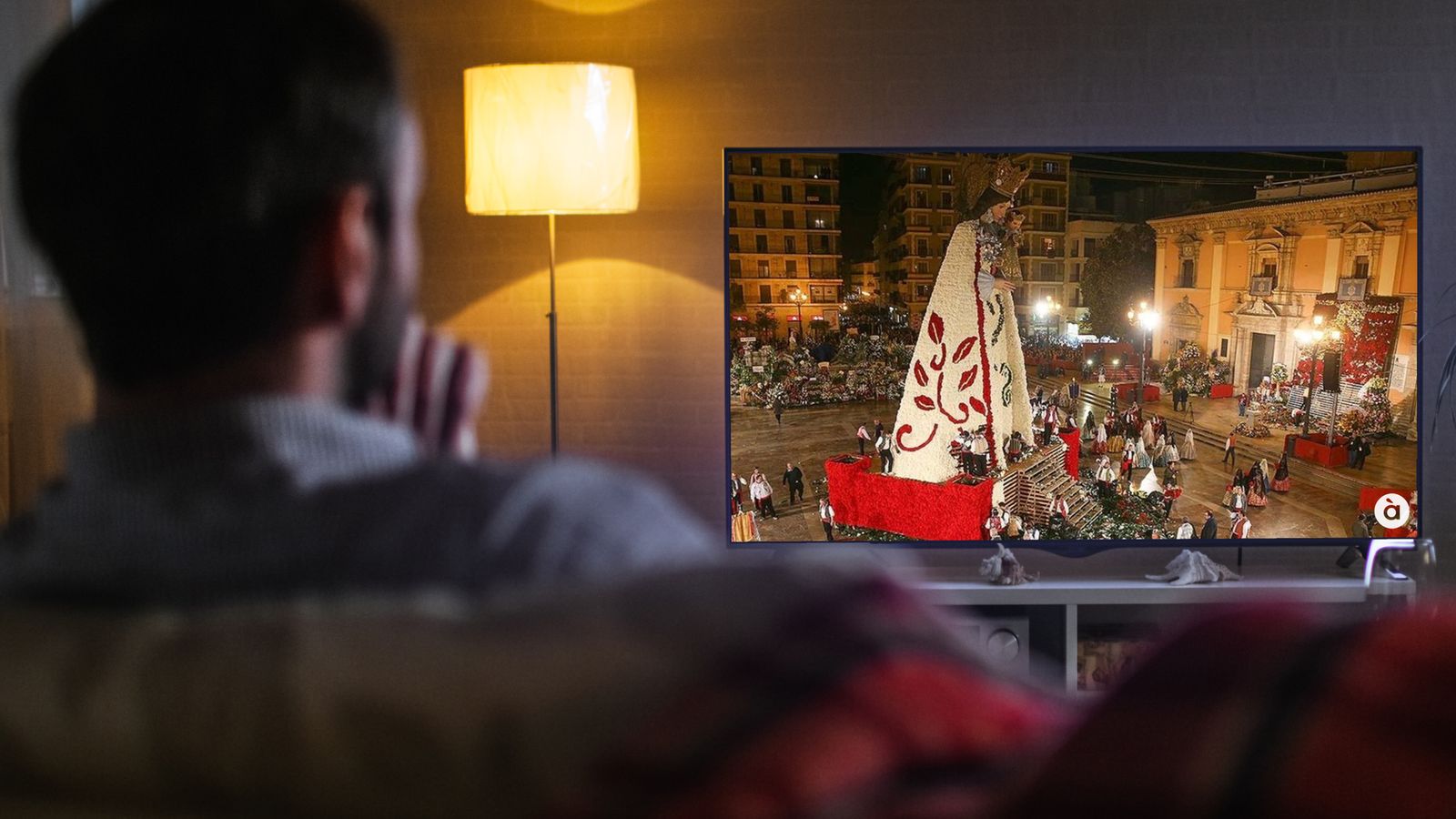 Segueix les Falles 2022 des de casa amb À Punt