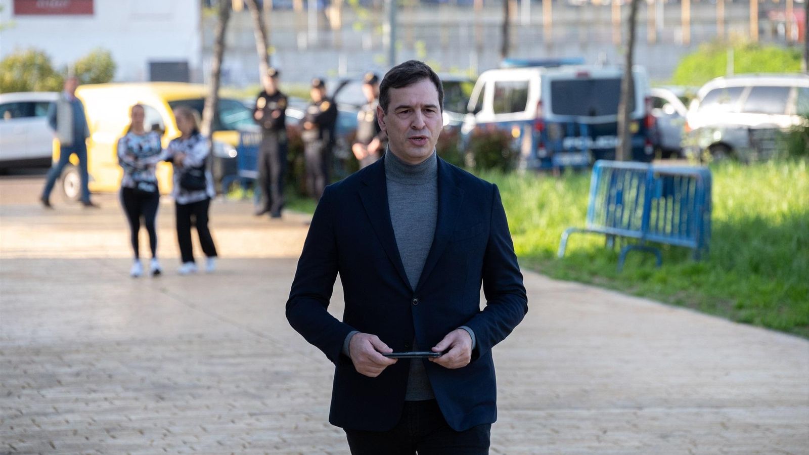 El germà de Sánchez arribant al jutjat, en una imatge d'arxiu