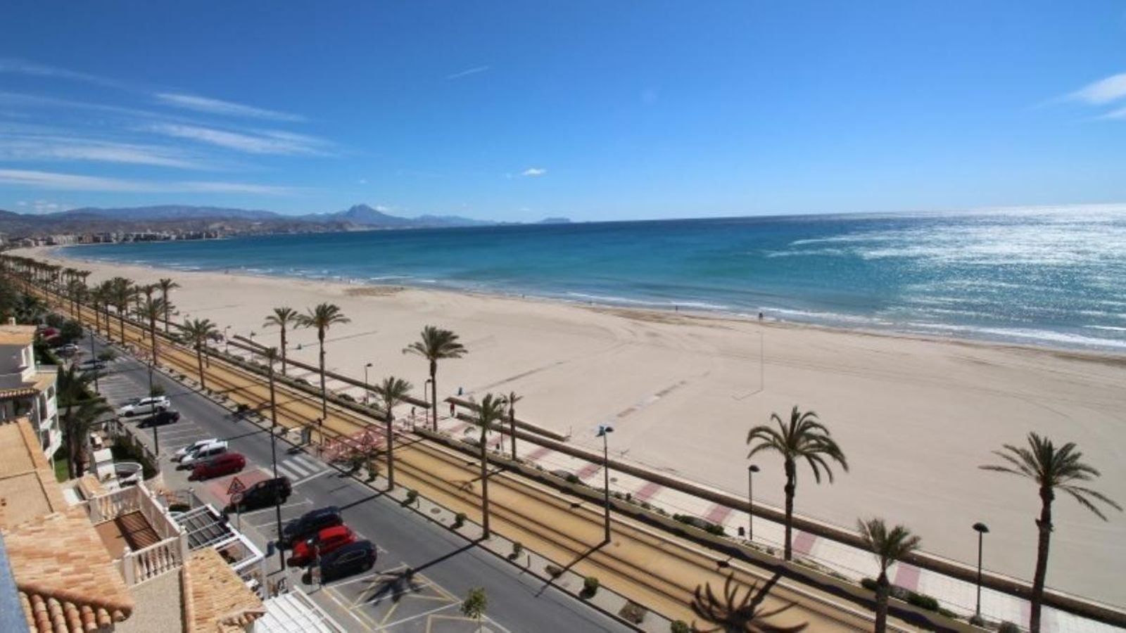 La platja del Campello en una imatge d'arxiu