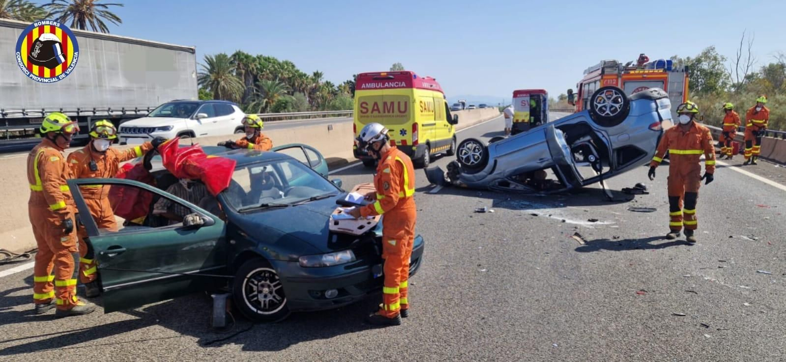 Dos dels cotxes sinistrats