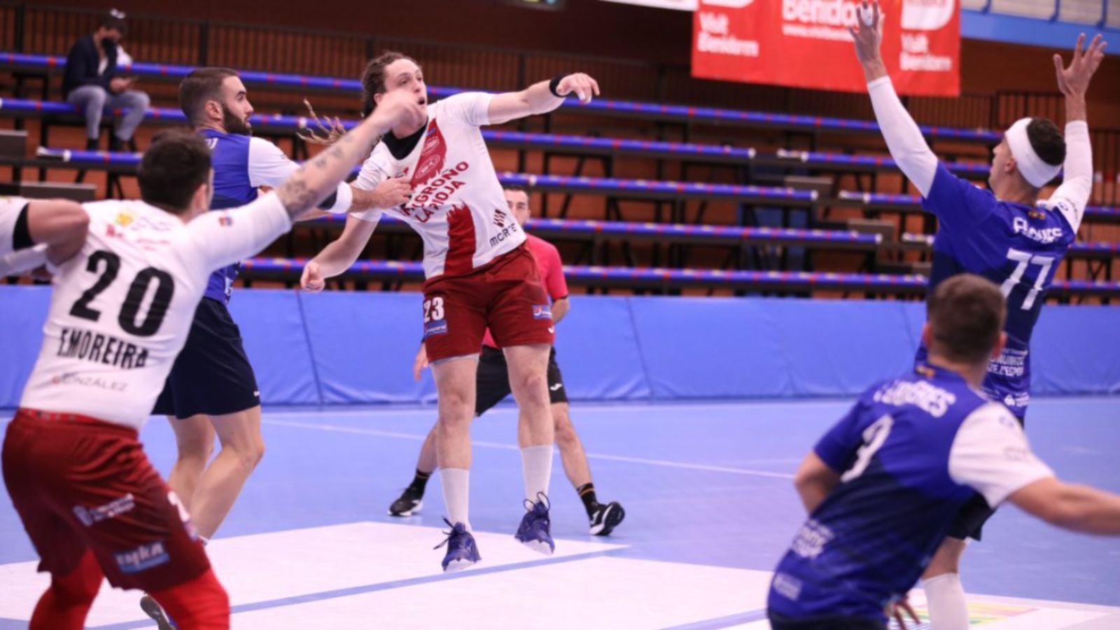 El llançament exterior, clau en la derrota del Benidorm