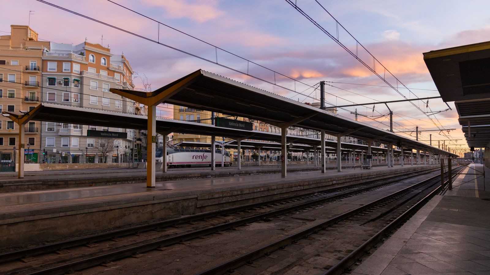 El projecte de soterrament de les vies de l'accés sud de València rebrà un impuls important el mes de juliol, amb la licitació dels treballs