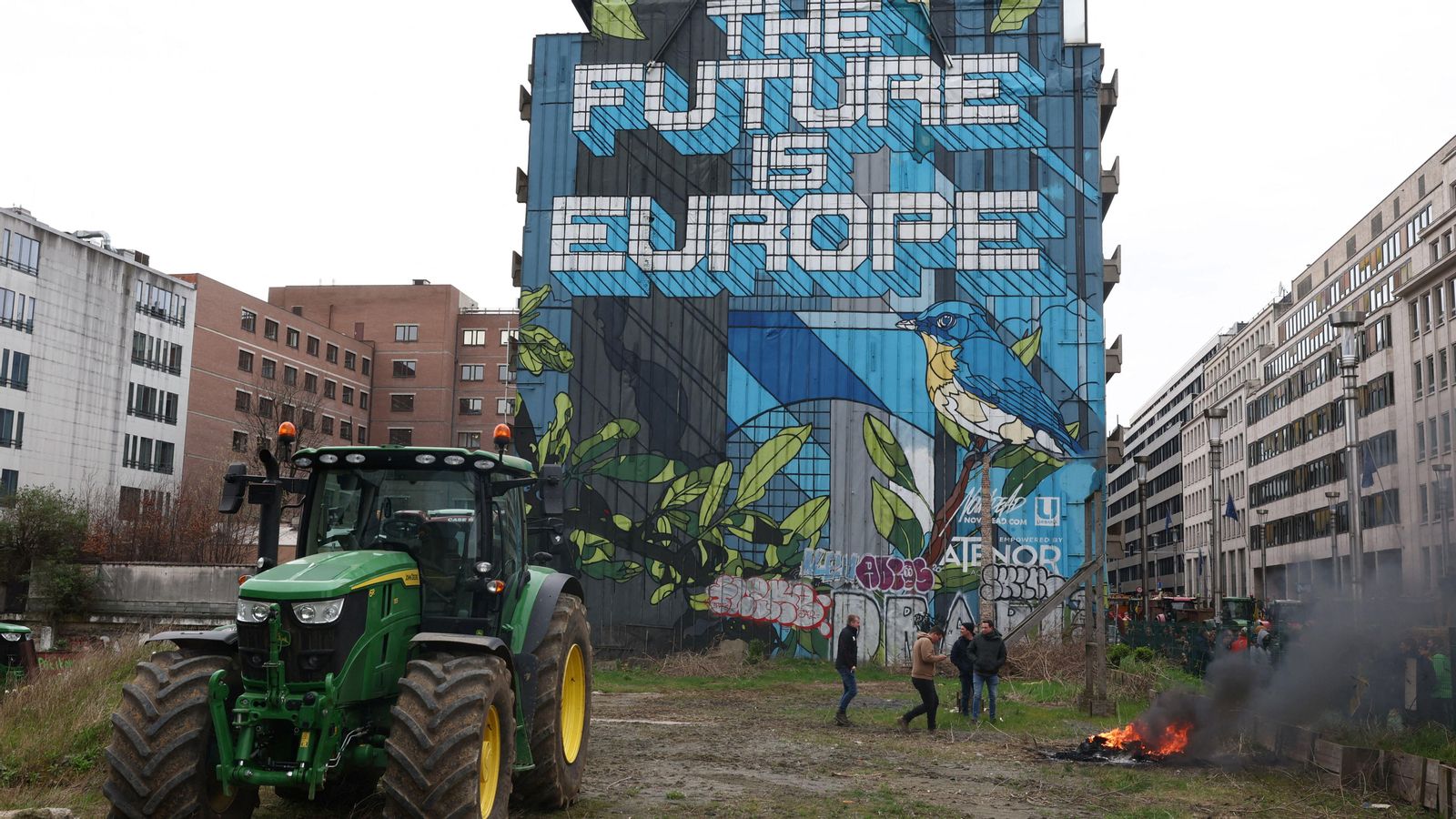 Protesta dels agricultors belgues per les pressions de preus, els impostos i la regulació ecològica, el dia d'una reunió de ministres d'agricultura de la UE a Brussel·les