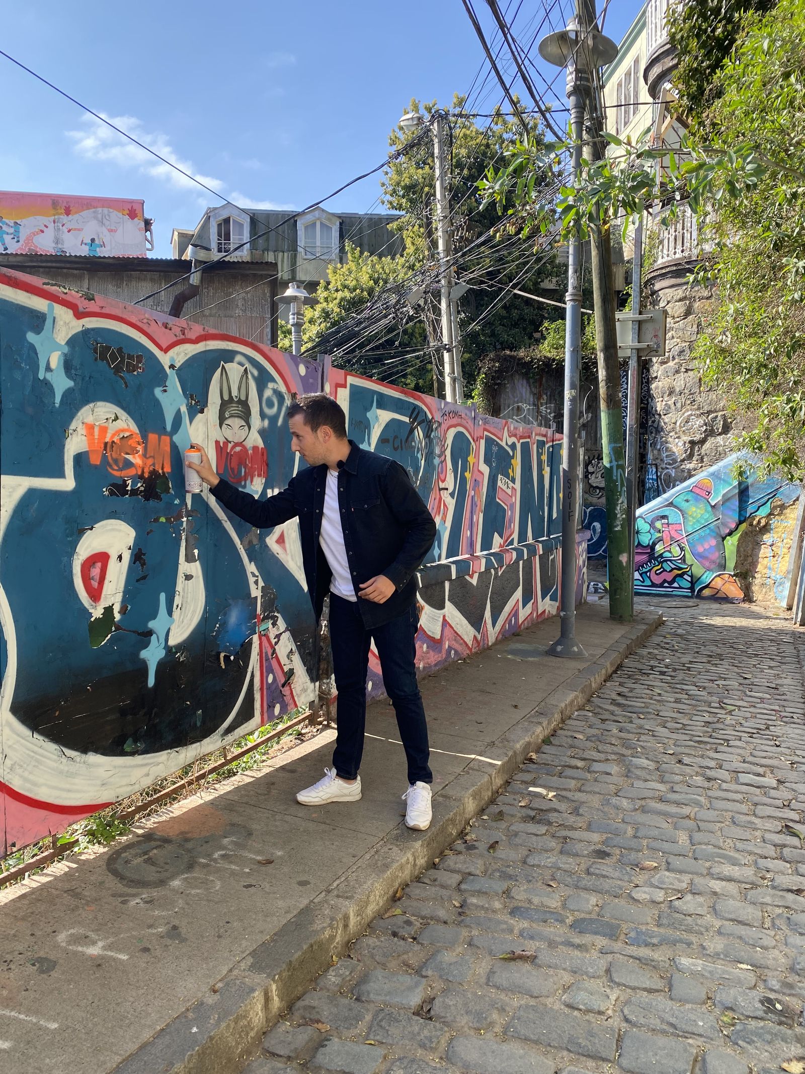 Enrique Tena, reporter de VAM, a Xile i les seues platges