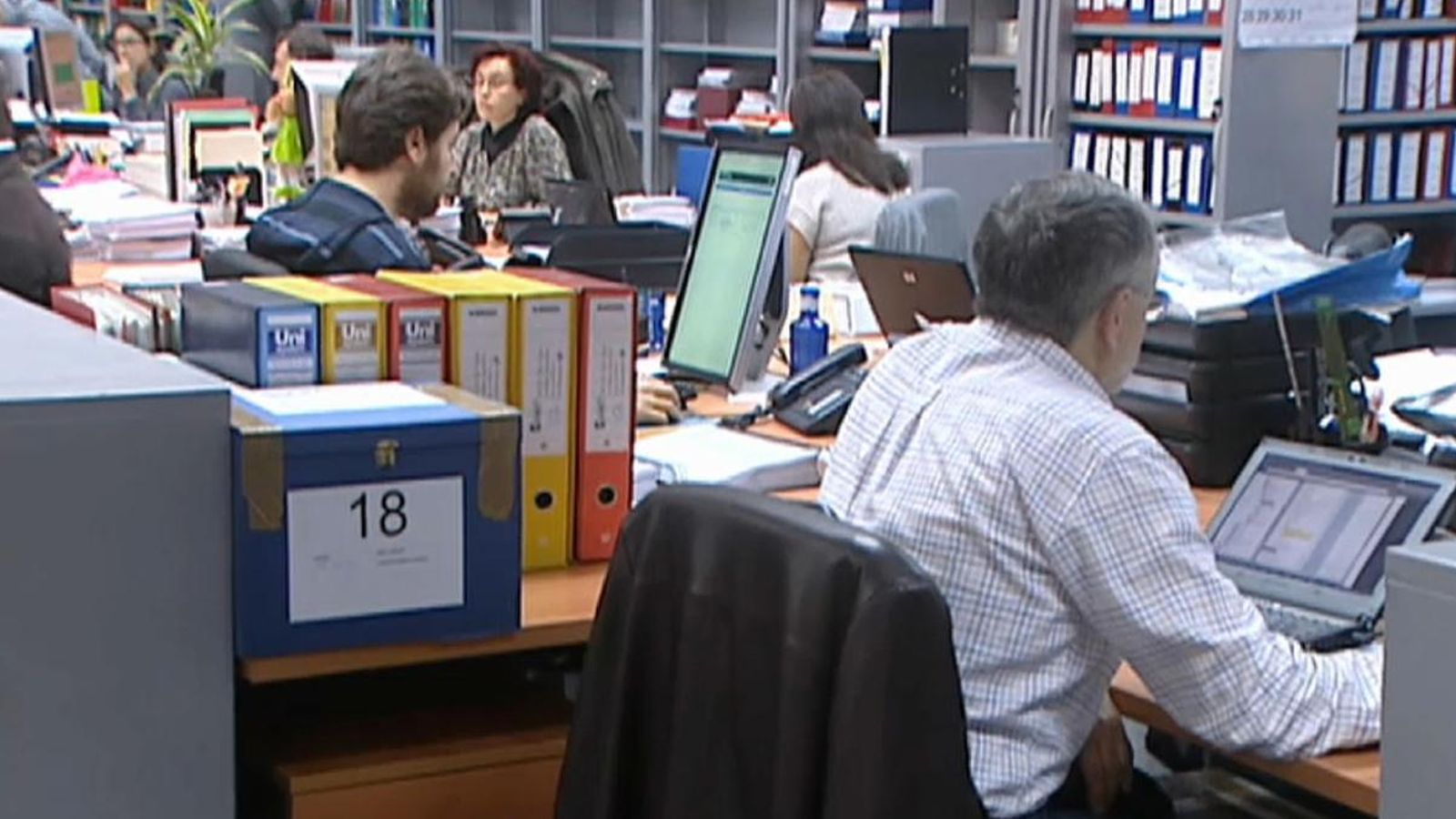 Amb l’anterior anul·lació dels onze articles, en serien ja quinze els afectats del decret valencià que vol regular l’ús del valencià i el castellà en l’administració