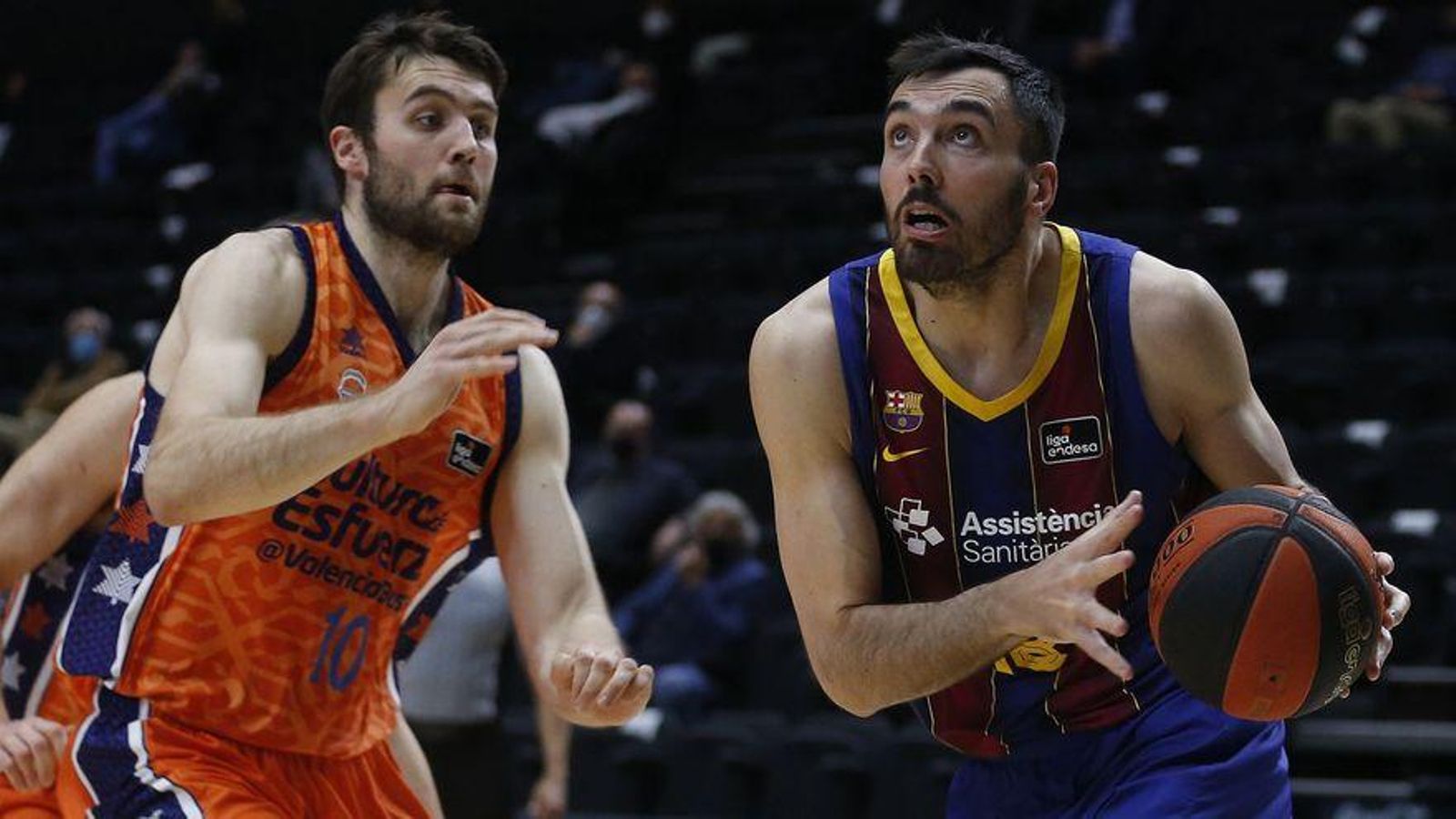 Imatge del partit entre el València Basket i el Barça de la passada temporada