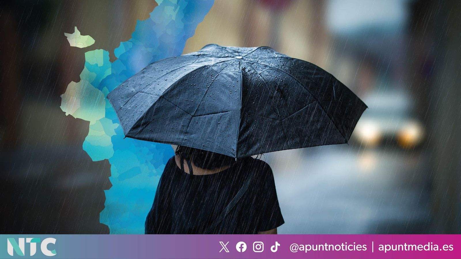 Una dona amb un paraigua