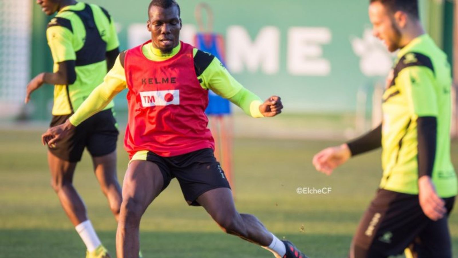 Florentin Pogba ha abandonat l'Elx de manera inesperada.