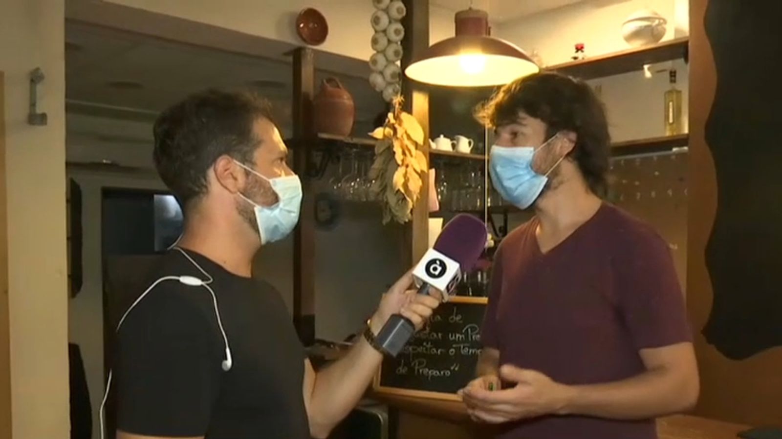 Entrevista d'À Punt Directe al propietari de La Lusitana Taverna