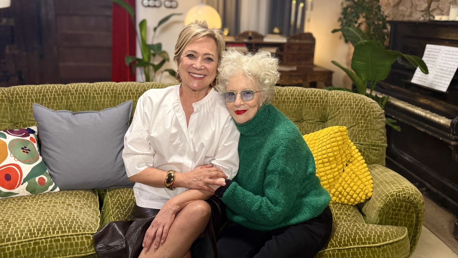 Inés Ballester amb Magüi Mira