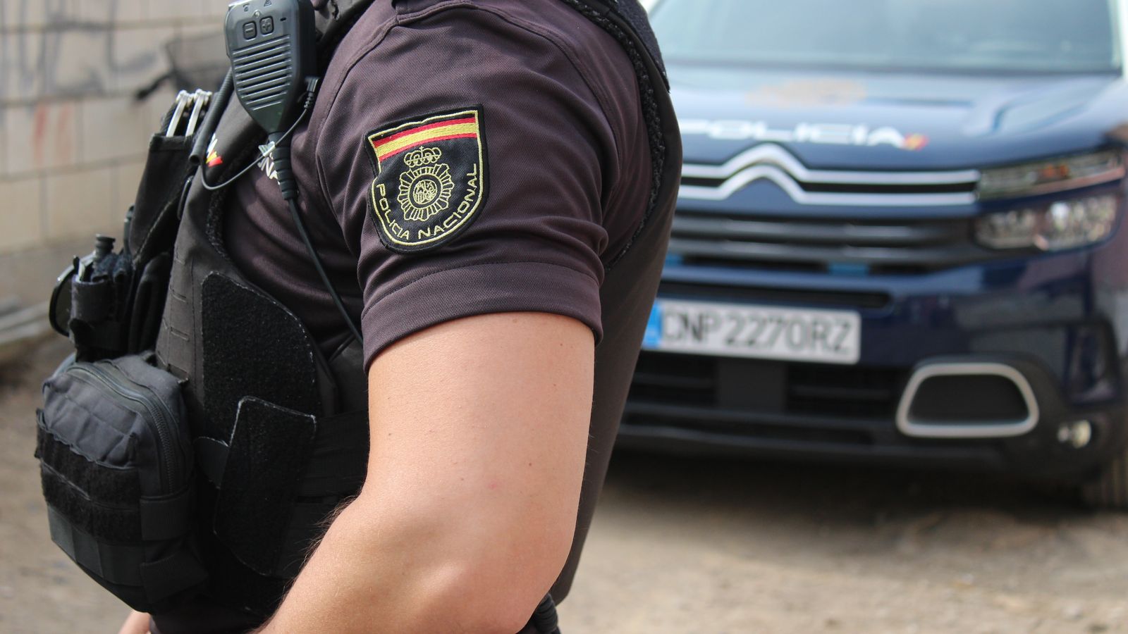 Un agent de la Policia Nacional