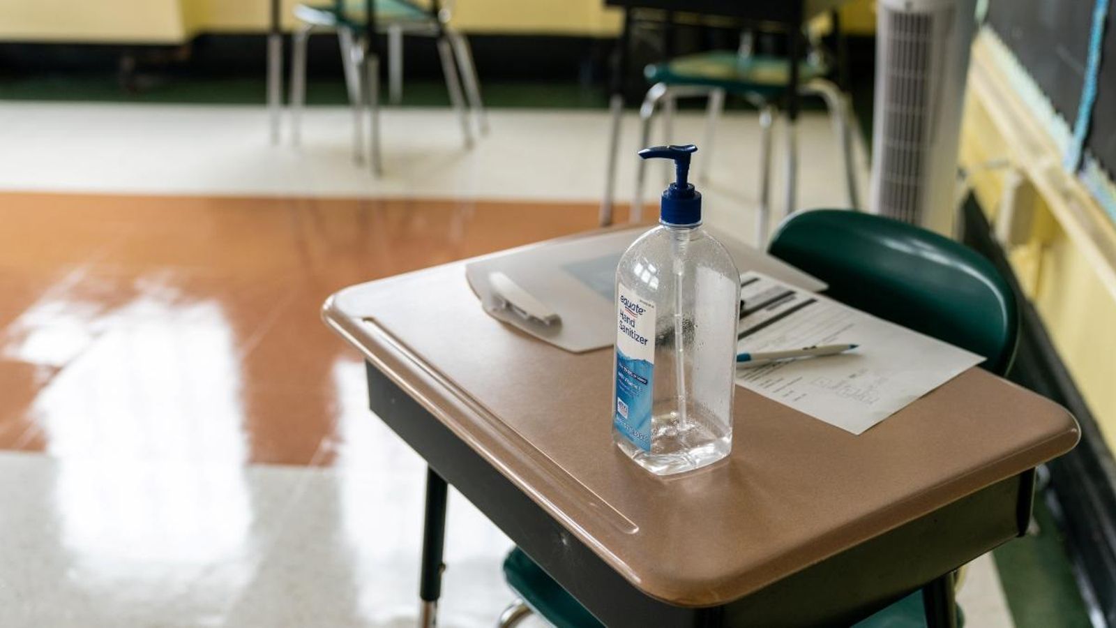 Articles de desinfecció contra el coronavirus, en una imatge d'arxiu