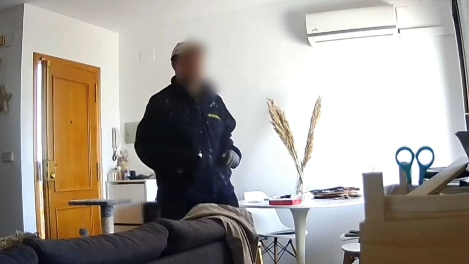 Detingut un home a Requena per suposadament enverinar la neboda i el nóvio