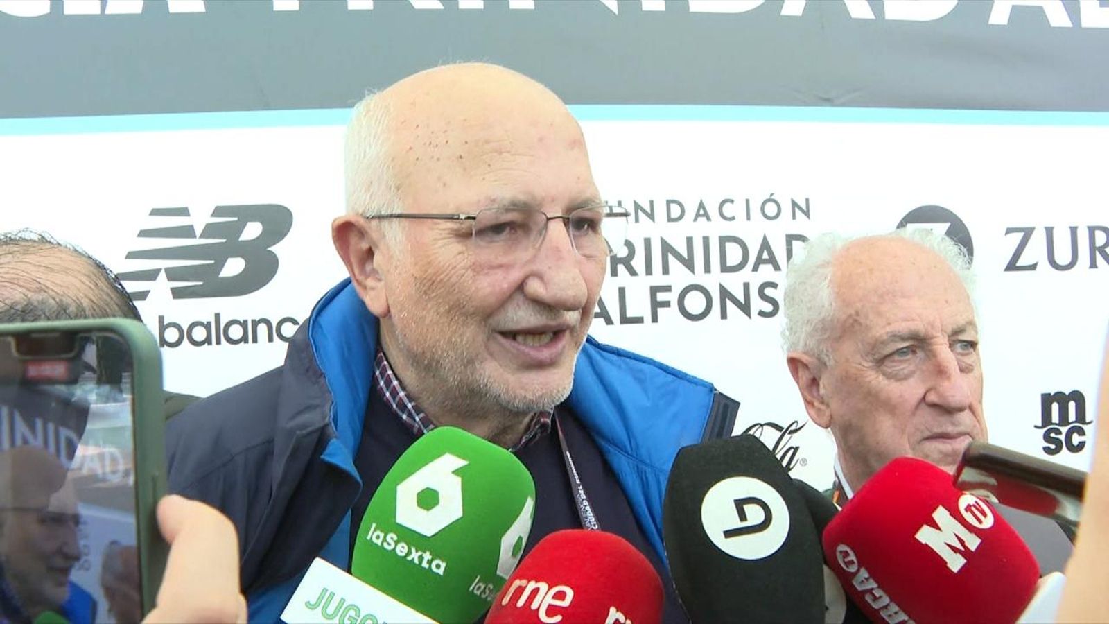 Juan Roig declara davant els mitjans després de la marató d'este diumenge