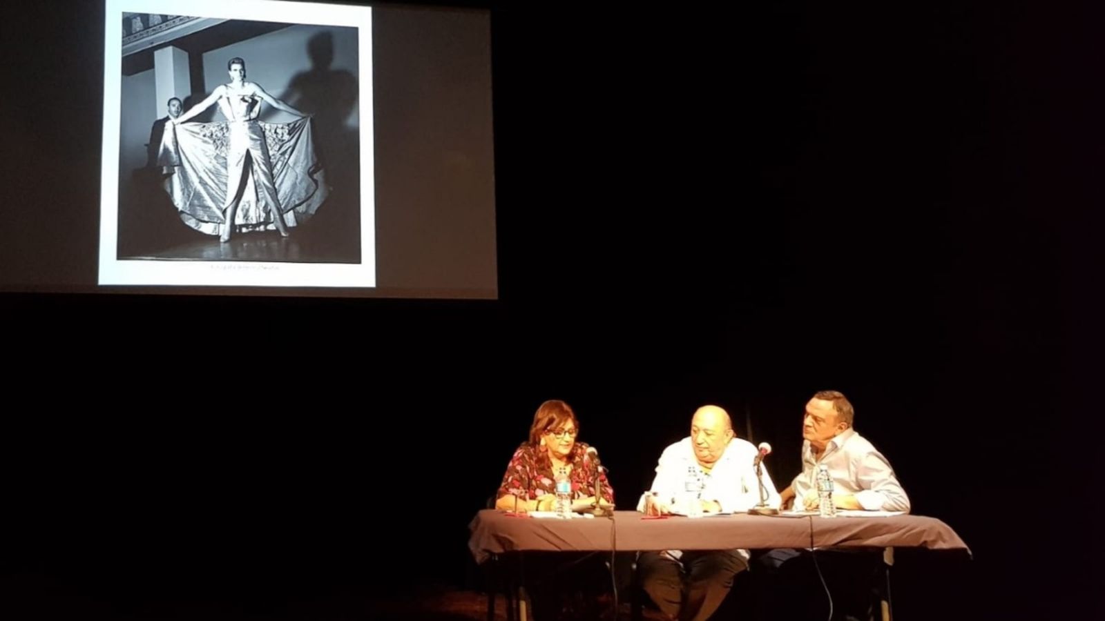 Carmen Amoraga i Francis Montesinos al Teatre de l’Edifici de l’Art Cubà del Museu Nacional de Belles Arts de Cuba