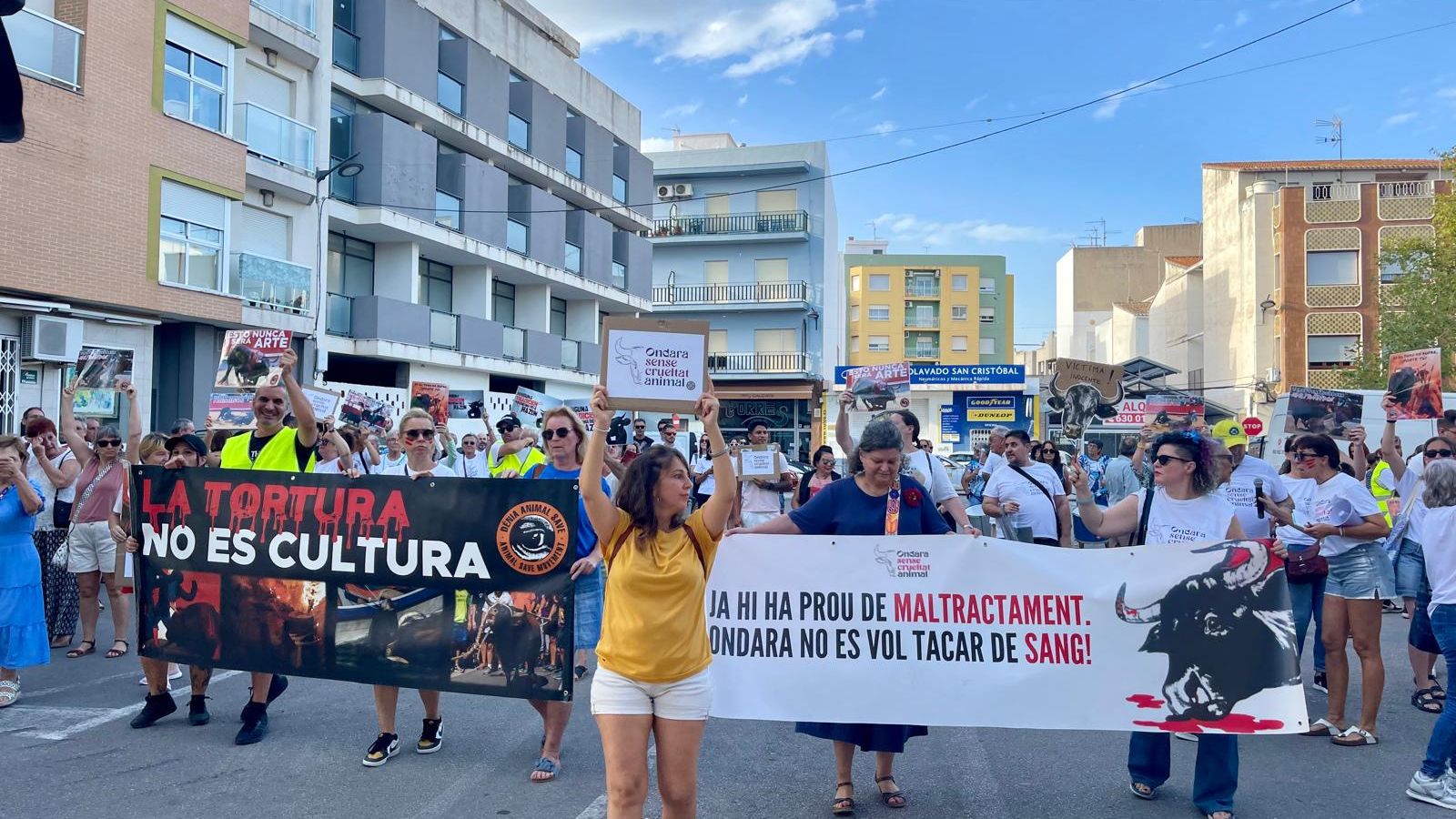 Manifestació antitaurina a Ondara