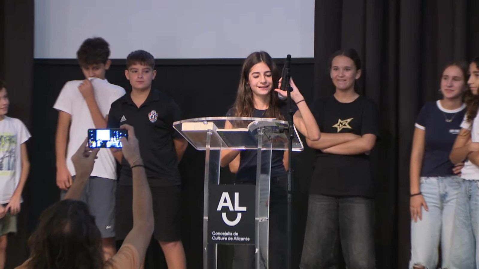 Lectura dels alumnes de l’institut Jorge Juan d'Alacant