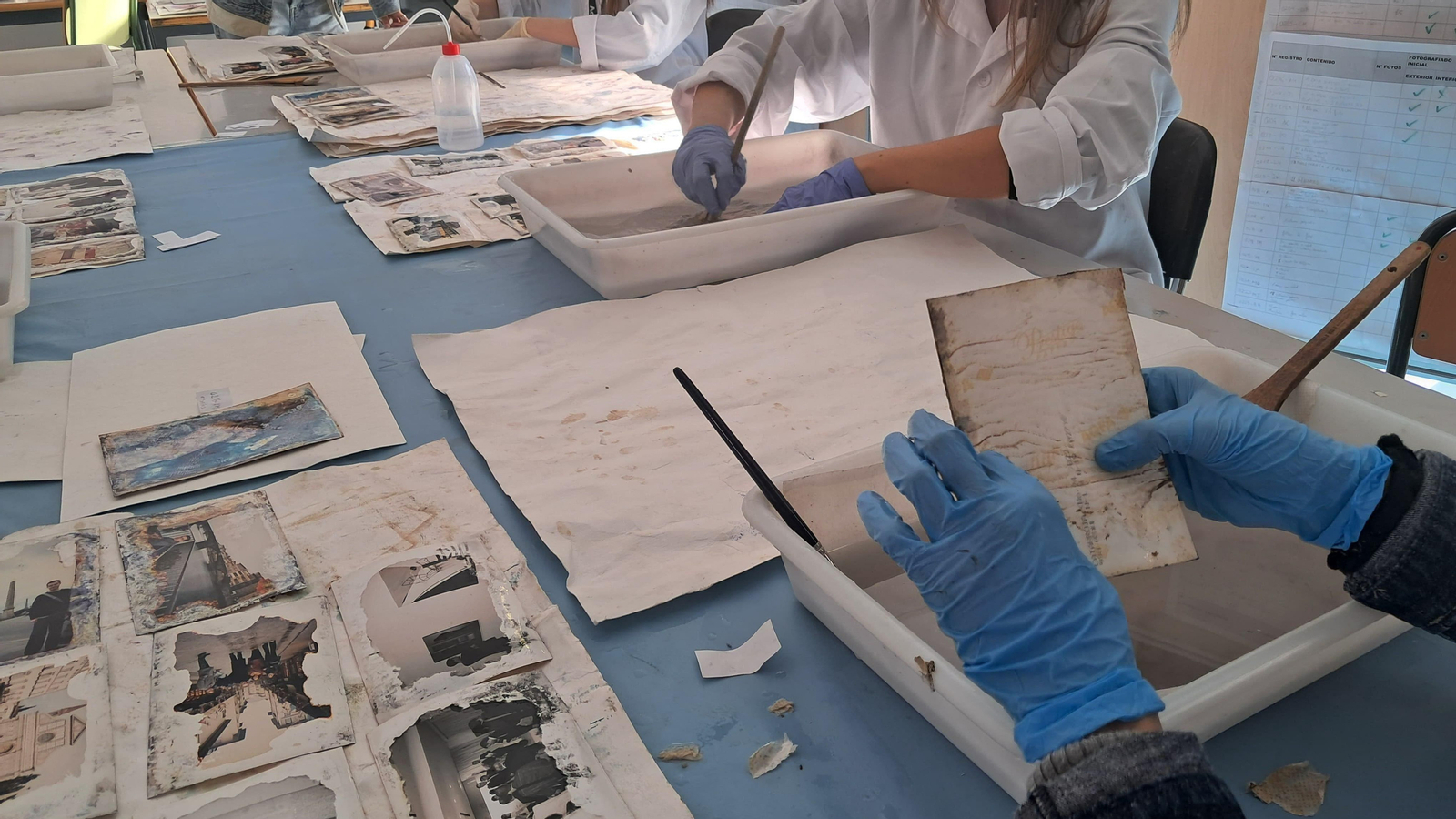 S'ha hagut d'ampliar l'equip amb dèsset persones en pràctiques i també voluntàries