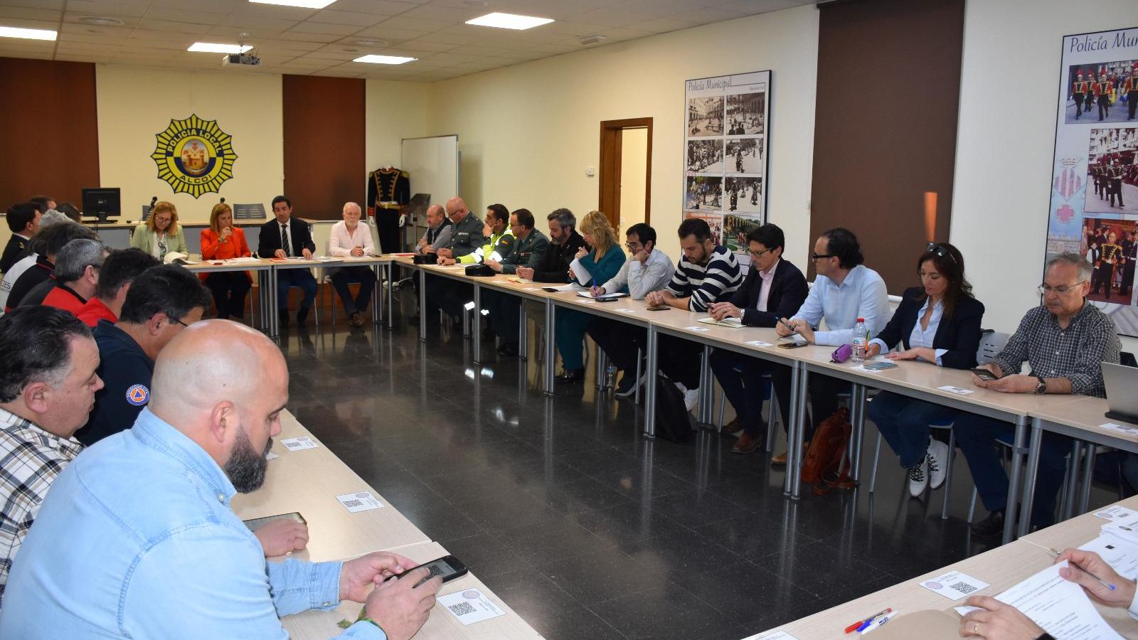 Reunió de la Junta de Seguretat Local d'Alcoi amb la presència de la delegada del govern, Pilar Bernabé