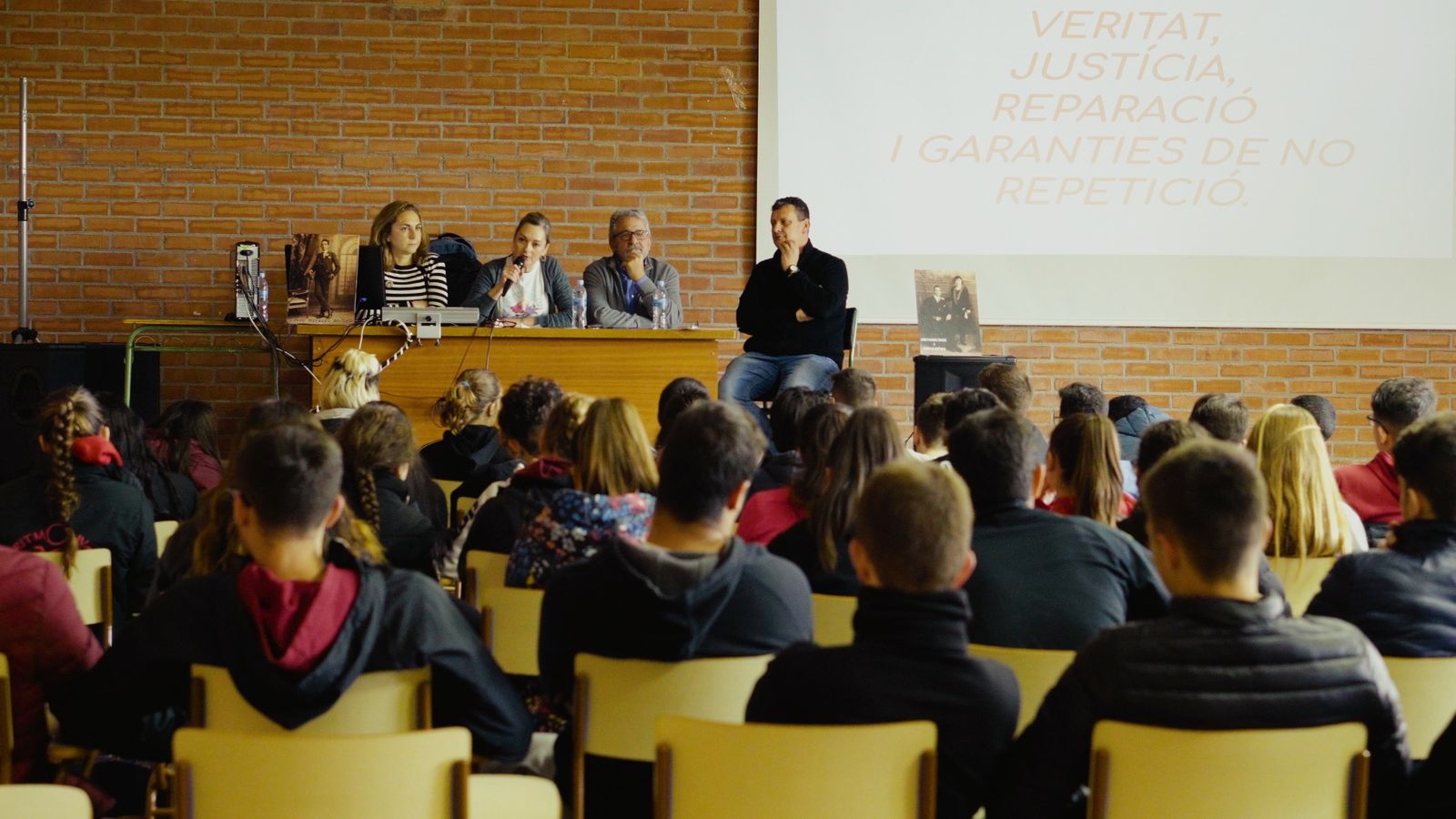 Ángel González, participant en “Les missions de la memòria”
