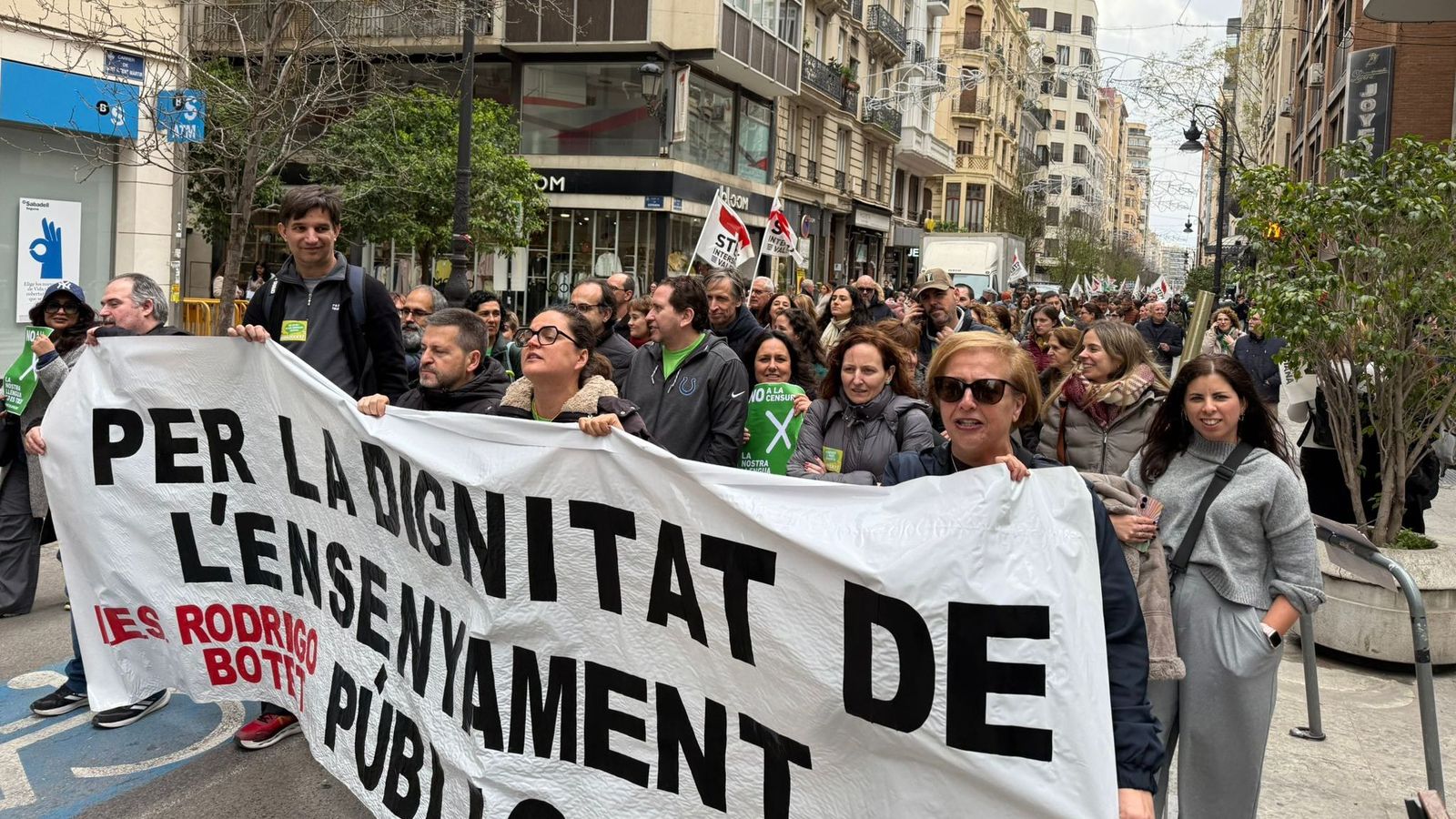 Manifestació de la comunitat educativa a València