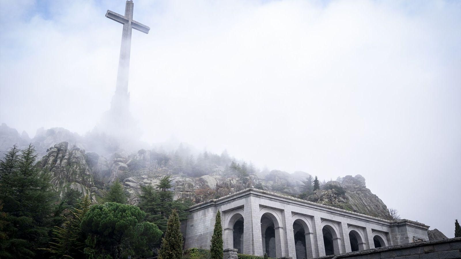 Imatge d'arxiu de la vall de Cuelgamuros Imatge d'arxiu de la vall de Cuelgamuros