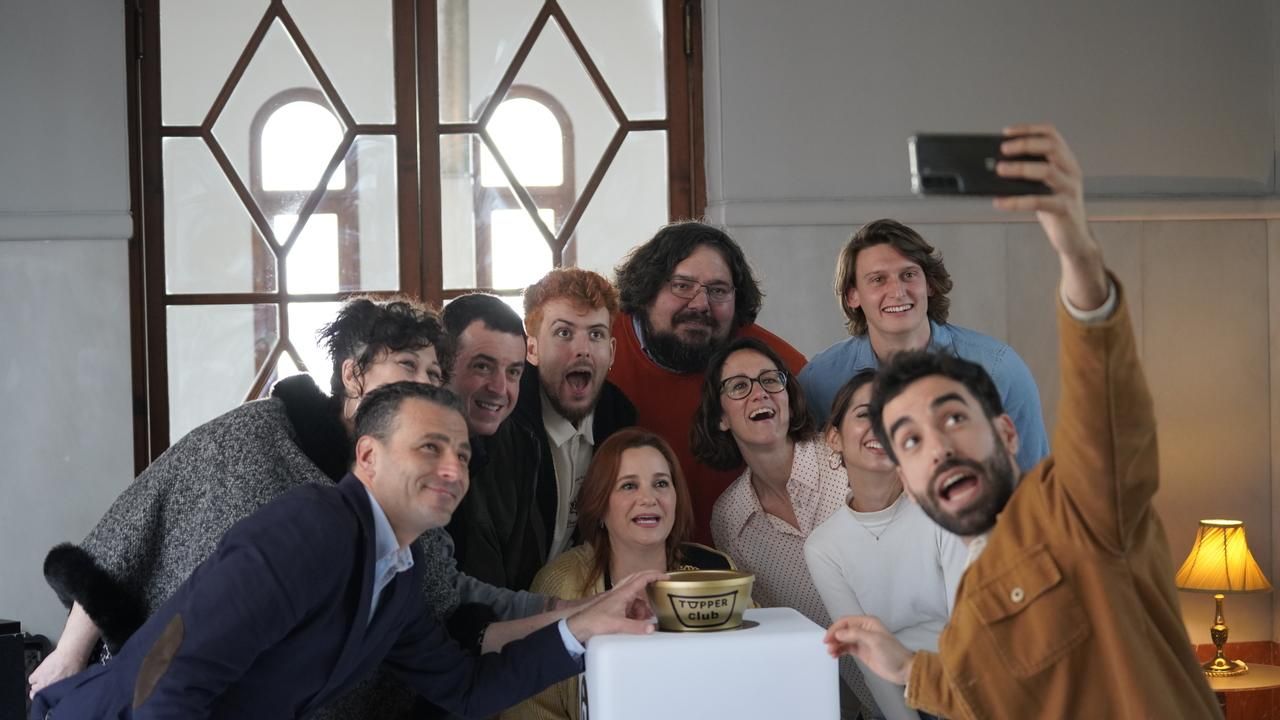 Els tres participants setmanals no coneixeran la identitat dels rivals fins al final, i això permetrà que valoren de manera lliure els plats que tasten 5 Tupper club À Punt Ricard Camarena