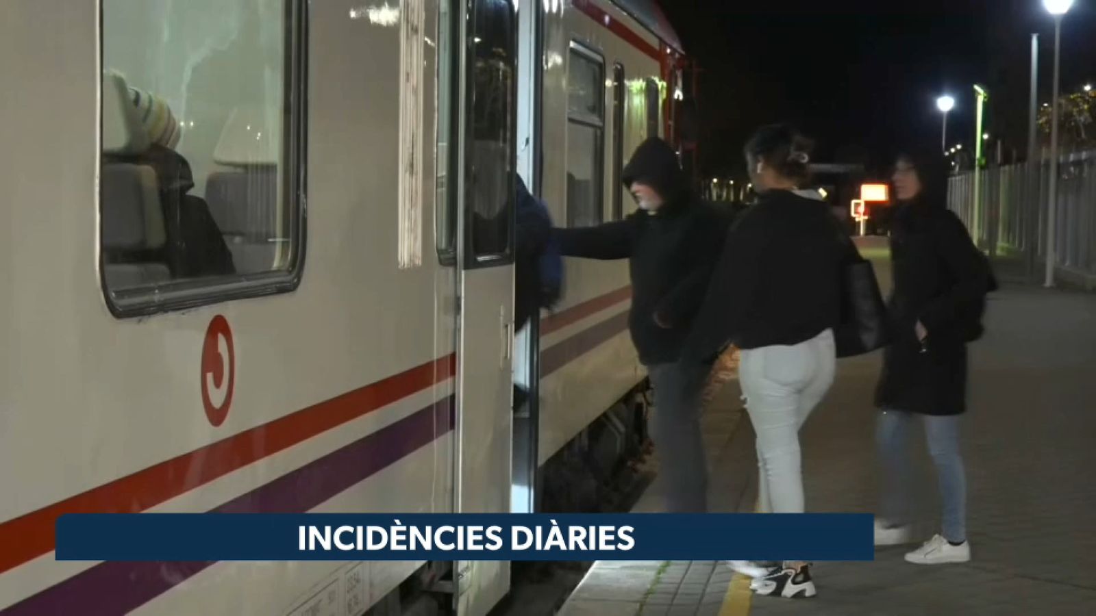 Videocrònica sobre les queixes dels usuaris dels servei de Rodalia