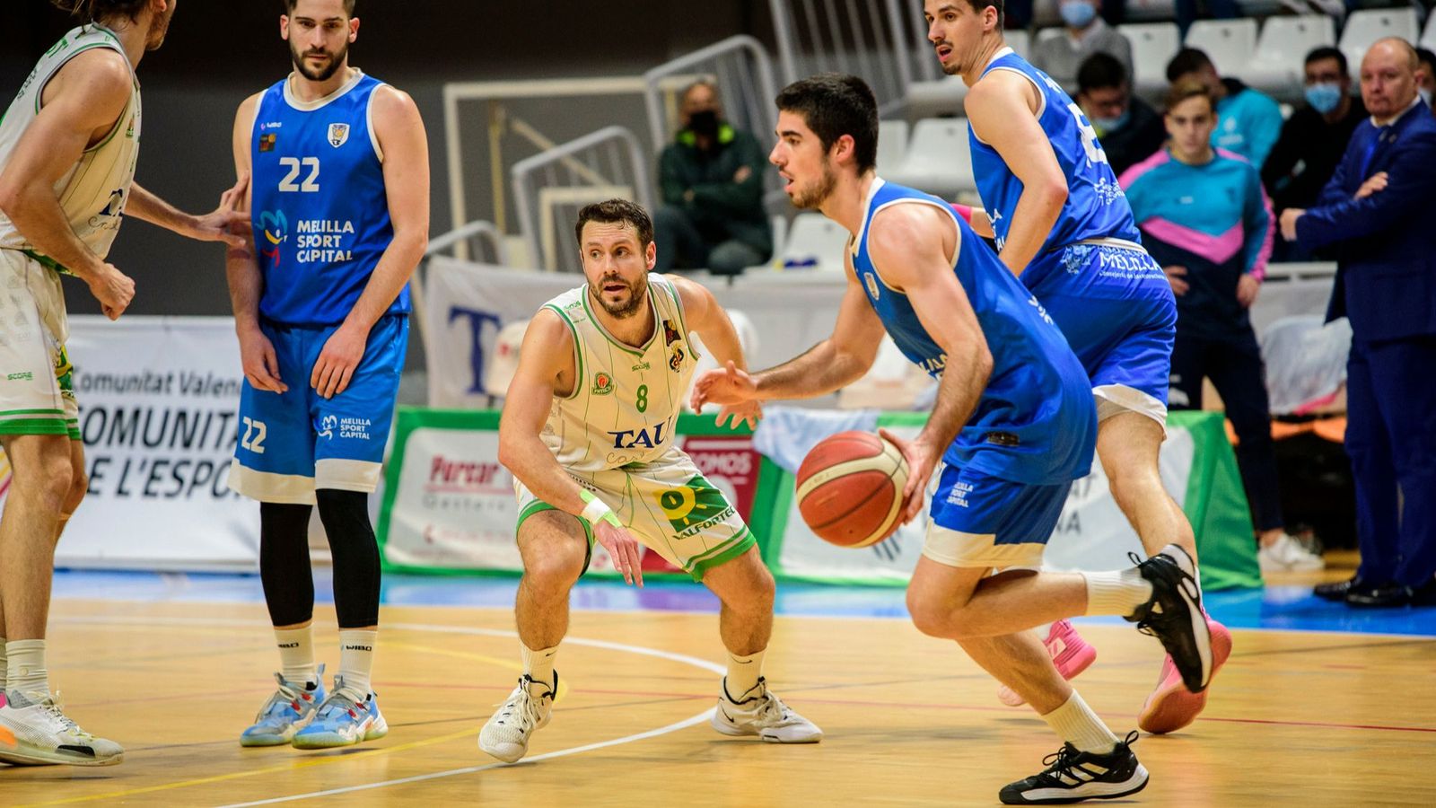 Joan Faner, en una acció del partit