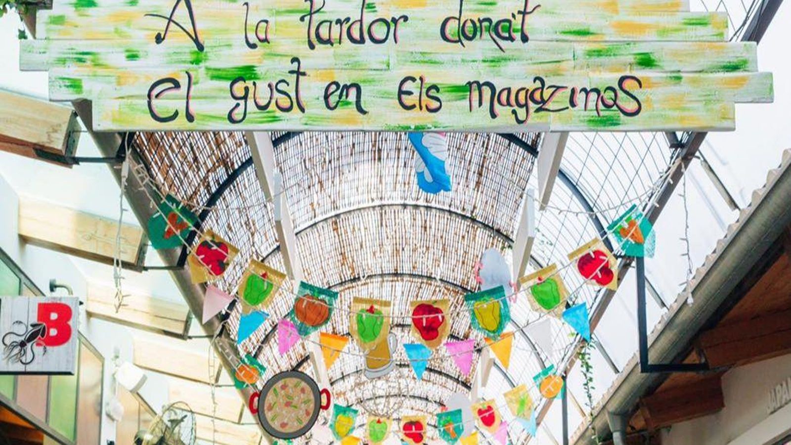 Un detall de la decoració de Magazinos, que canvia cada mes