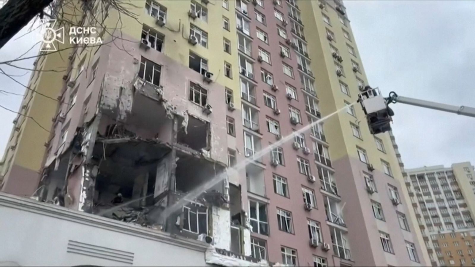 Apartament danyat pels míssils a Ucraïna