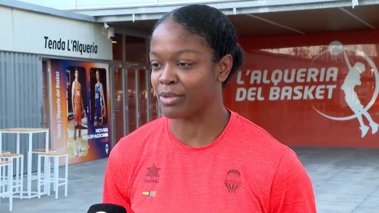 Nadia Fingall: "Em sent bé amb el meu paper en l'equip"