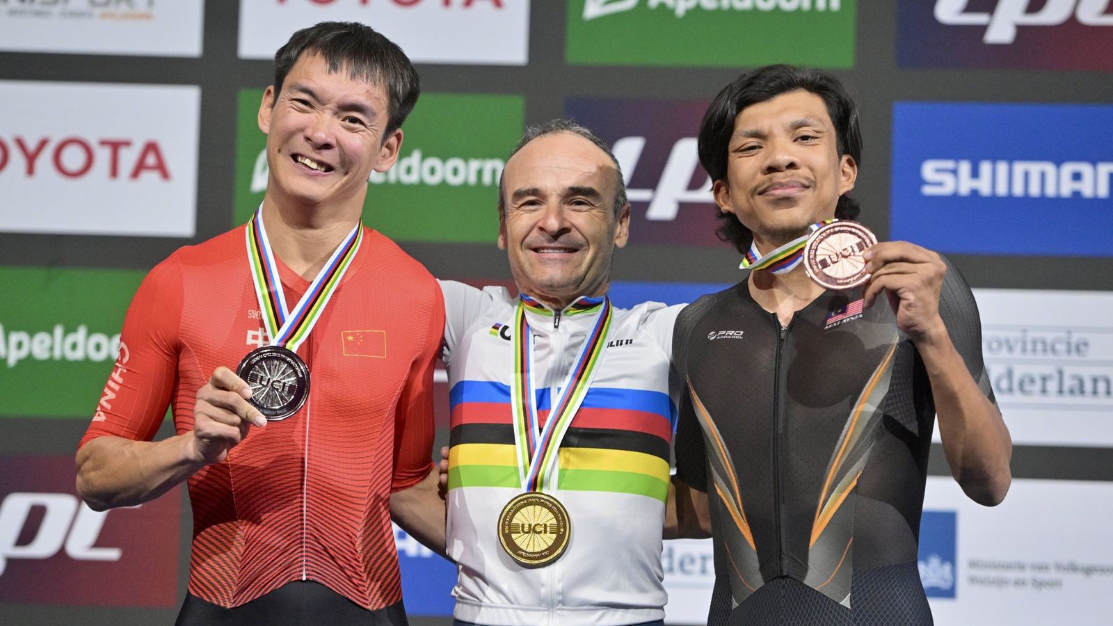 Ten ha travessat primer la meta per davant del xinés Weicong Liang, plata, i el malaisi Mohamad Yusof Hafizi Shaharuddin, bronze