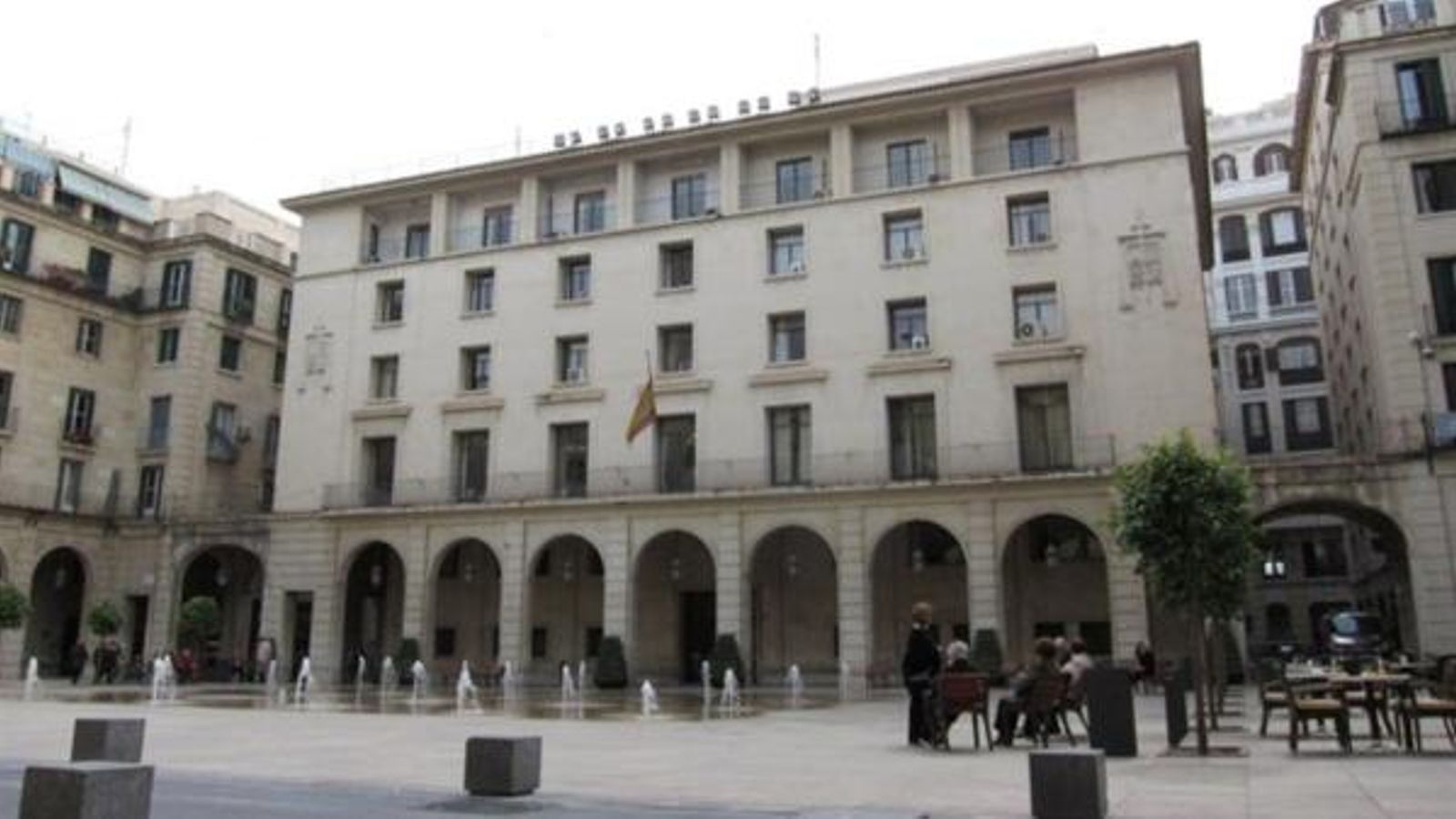 Façana de l'Audiència Provincial d'Alacant