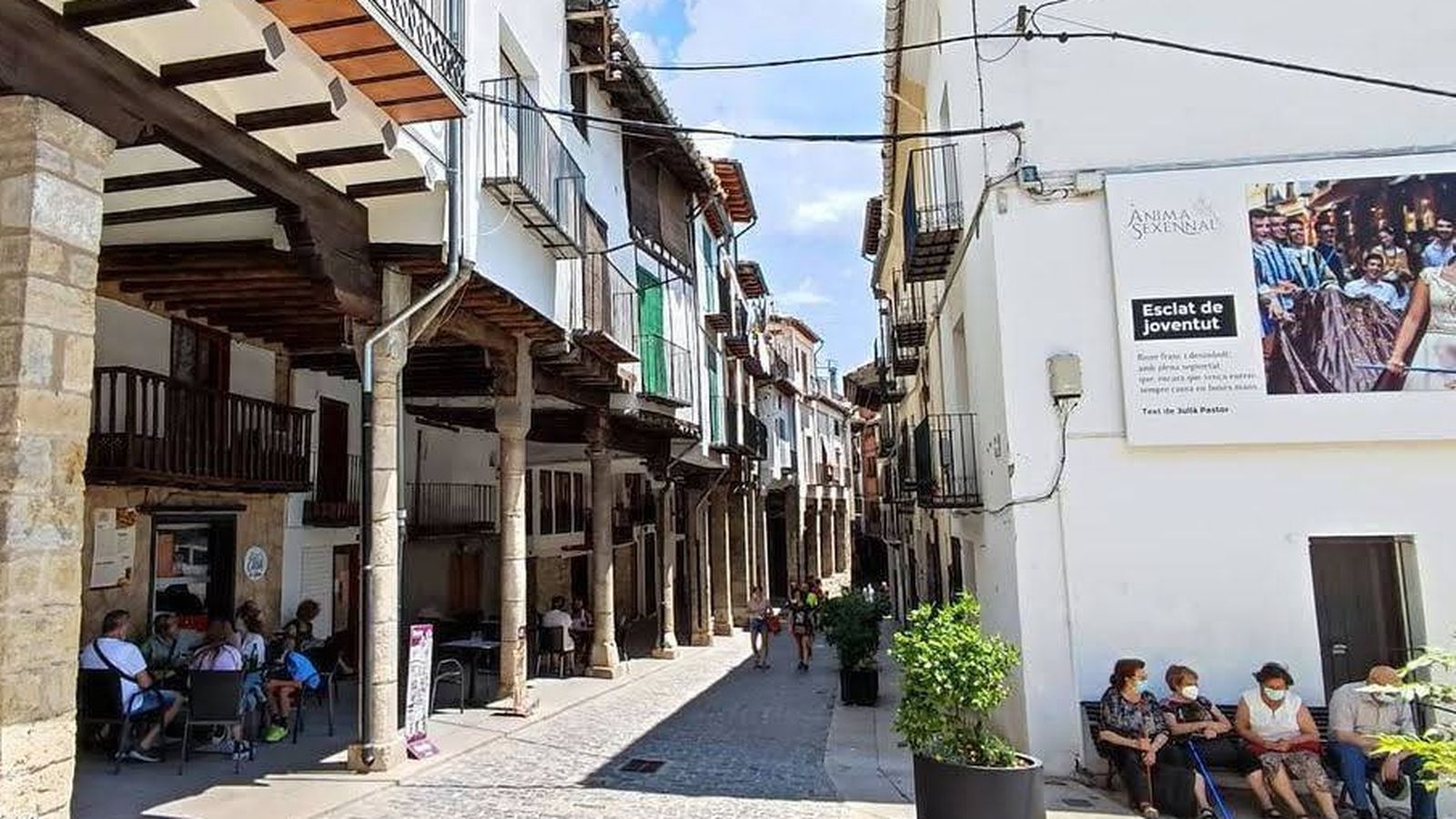Carrer de Morella, una de les ciutats amb risc per calor