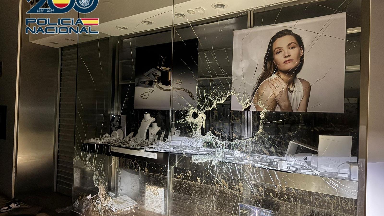 Cinc persones detingudes fer furtar joies valorades en 30.000 euros