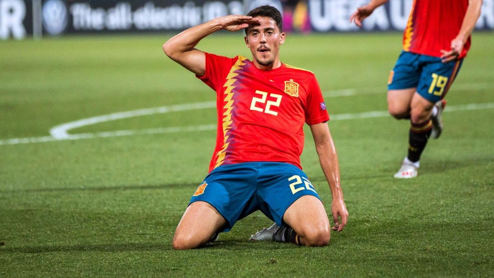 Pablo Fornals celebra el seu gol contra Polònia