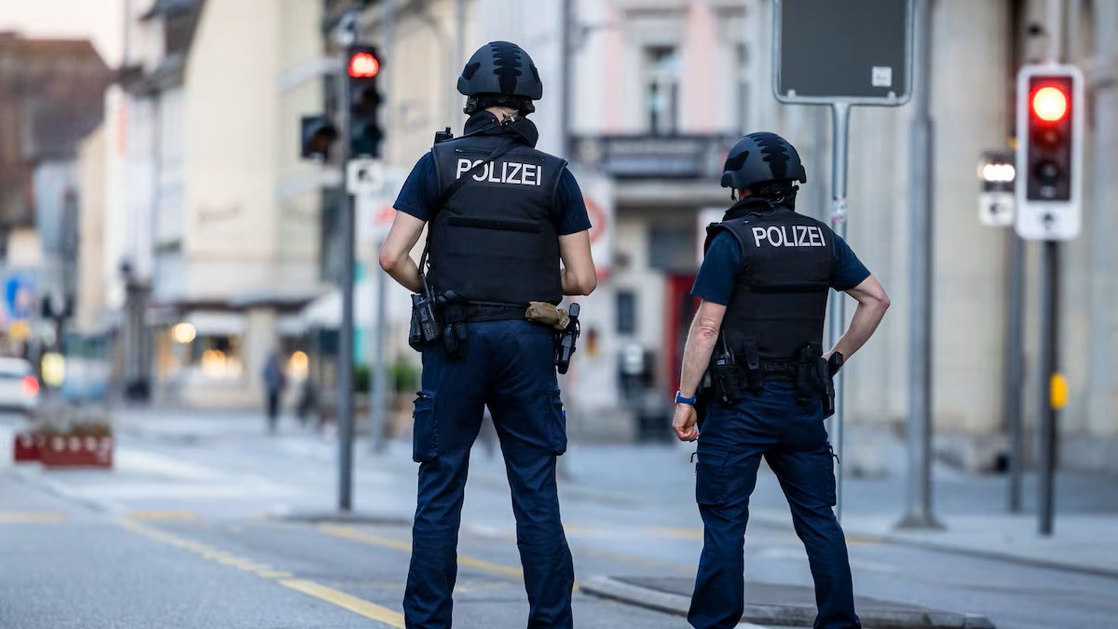 La policia suïssa encara investiga l'autoria dels fets