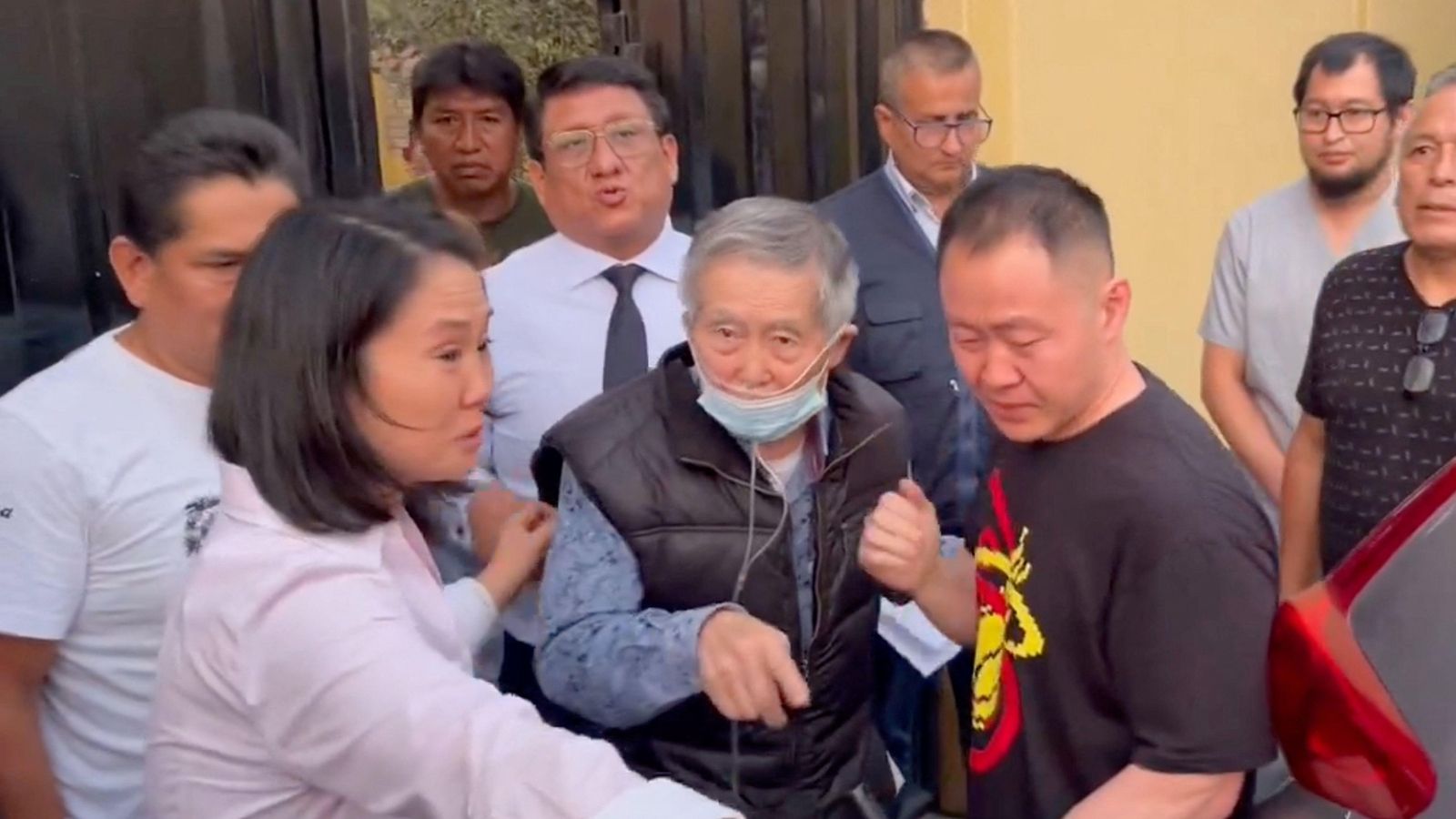 L'expresident peruà Alberto Fujimori ix de la presó, aquest dimecres