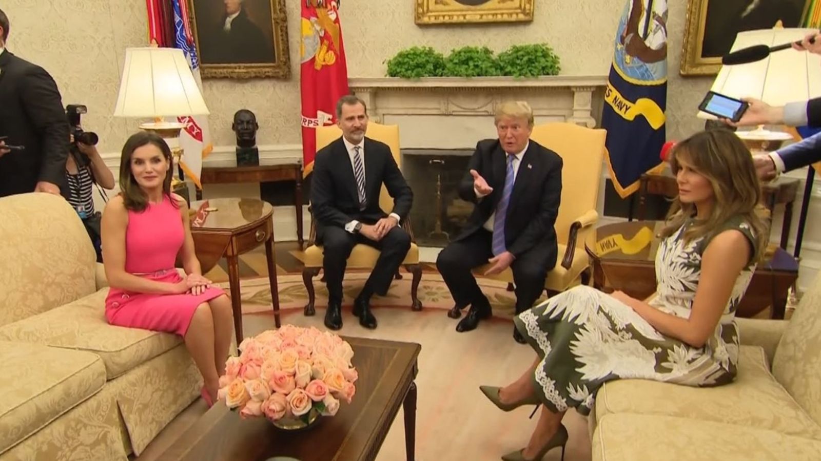 Donald i Melània Trump acompnayen els reis d'Espanya a la Casa Blanca