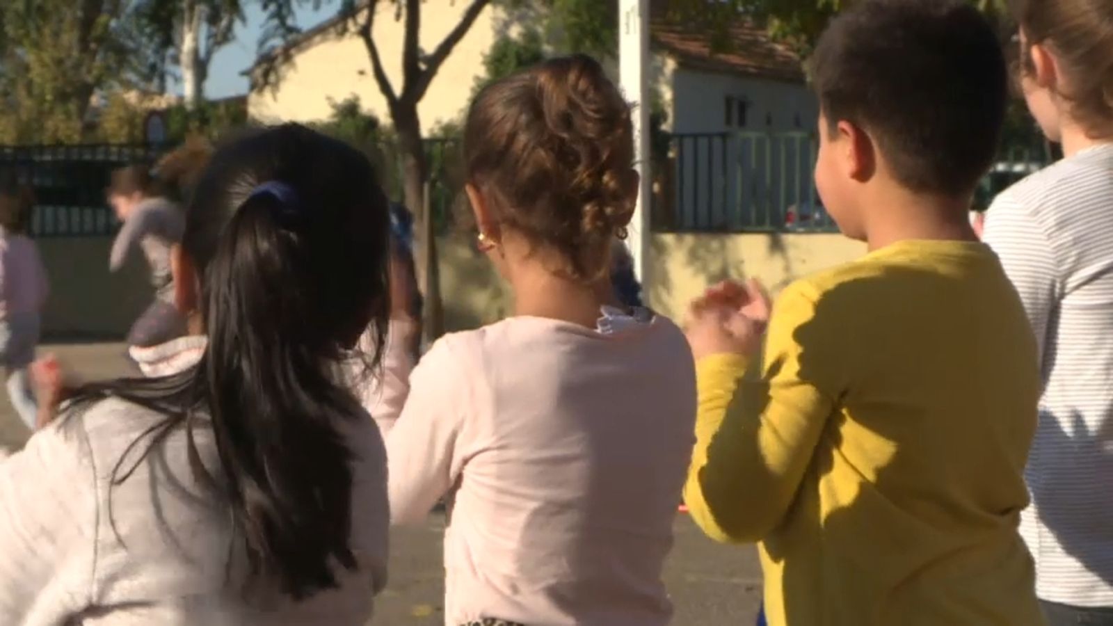 Els jutges de família d'Alacant i Castelló acorden no suspendre els règims de custòdia compartida