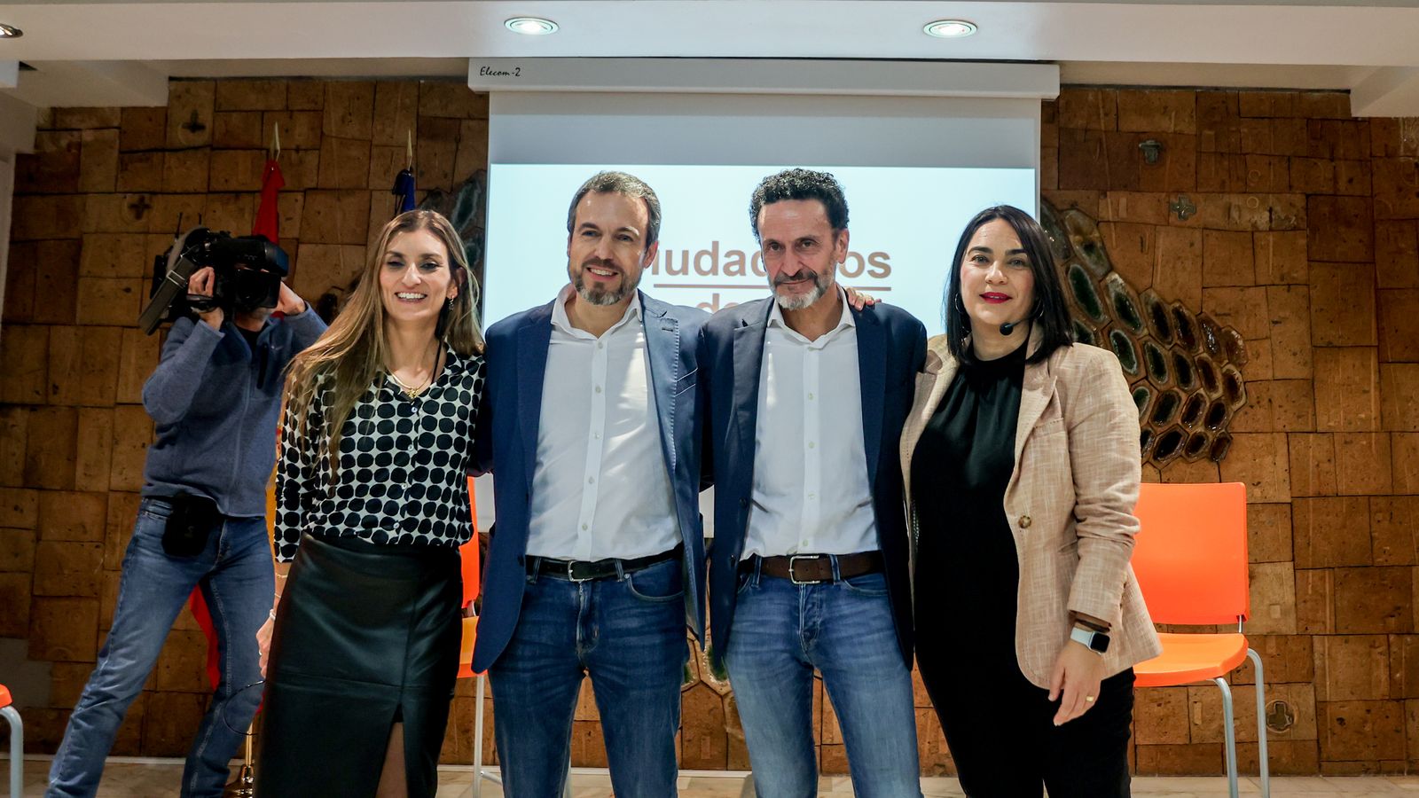La diputada en el Congrés de Ciutadans, Sara Giménez; el sotssecretari general de Cs, Edmundo Bal; i el regidor Santiago Saura en la candidatura 'Ciutadans de nou'