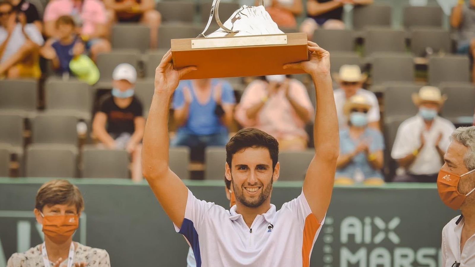 Taberner alça el títol del seu tercer Challenger individual