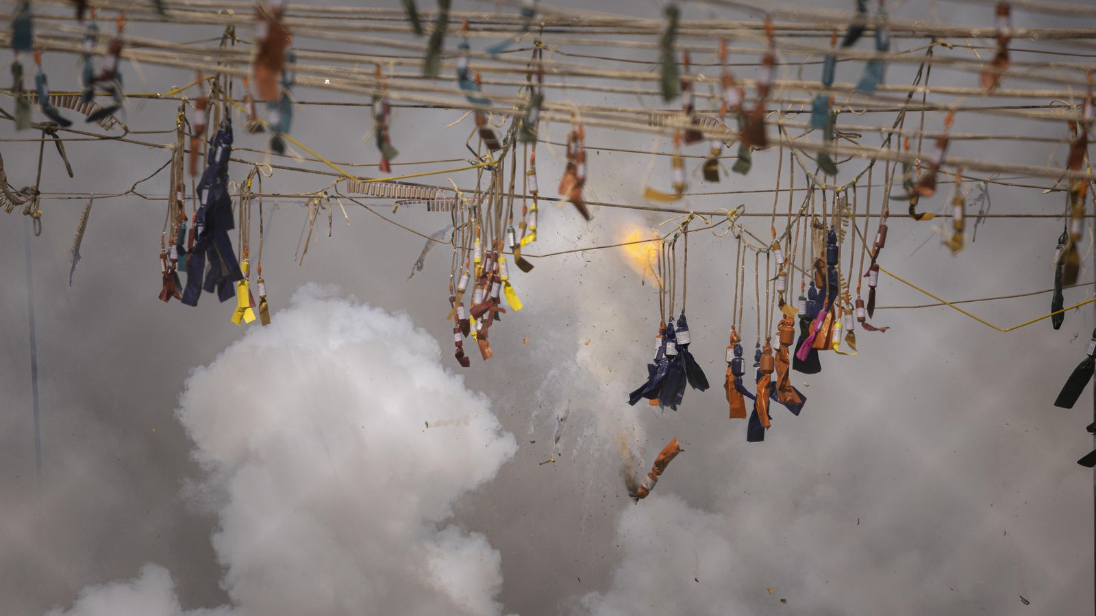 Mascletà de les Falles 2023 en l'Ajuntament de València