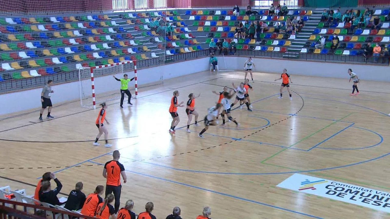 L'Elx ja està en els huitens de final de l'EHF European Cup