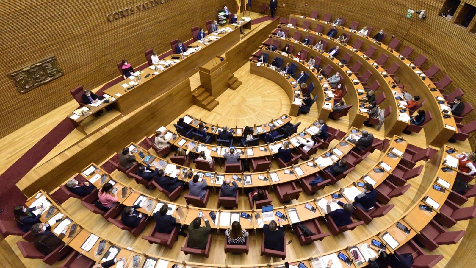 La votació dels pressupostos comptava amb part dels vots presencials i part telemàtics a causa de la Covid-19