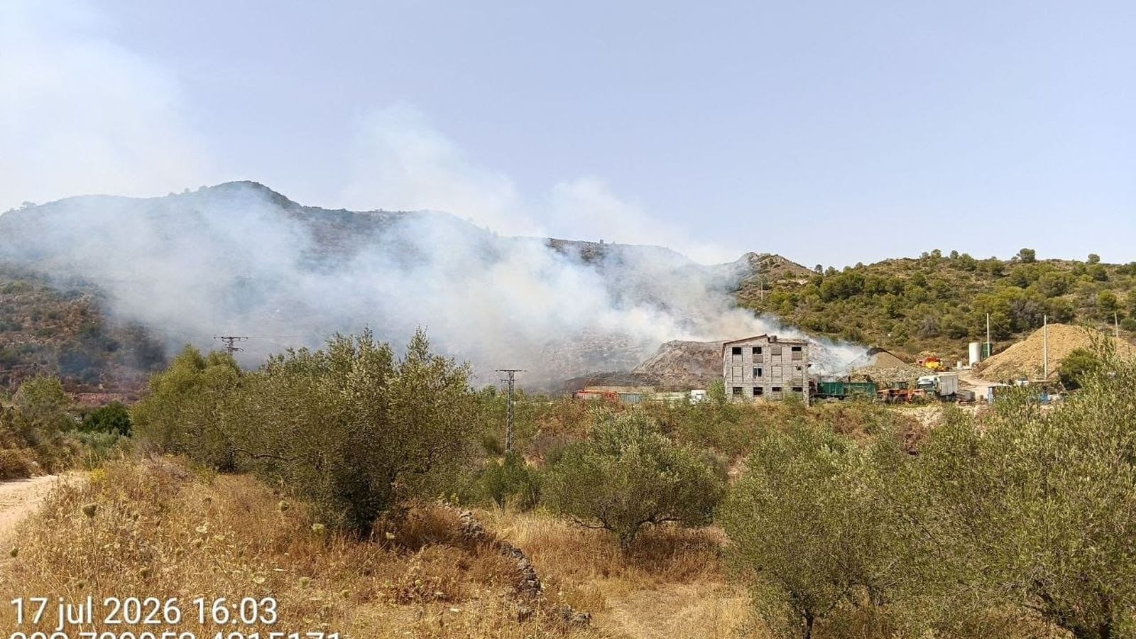 L'incendi a la planta de biomassa ubicada al municipi de la Vall d'Albaida