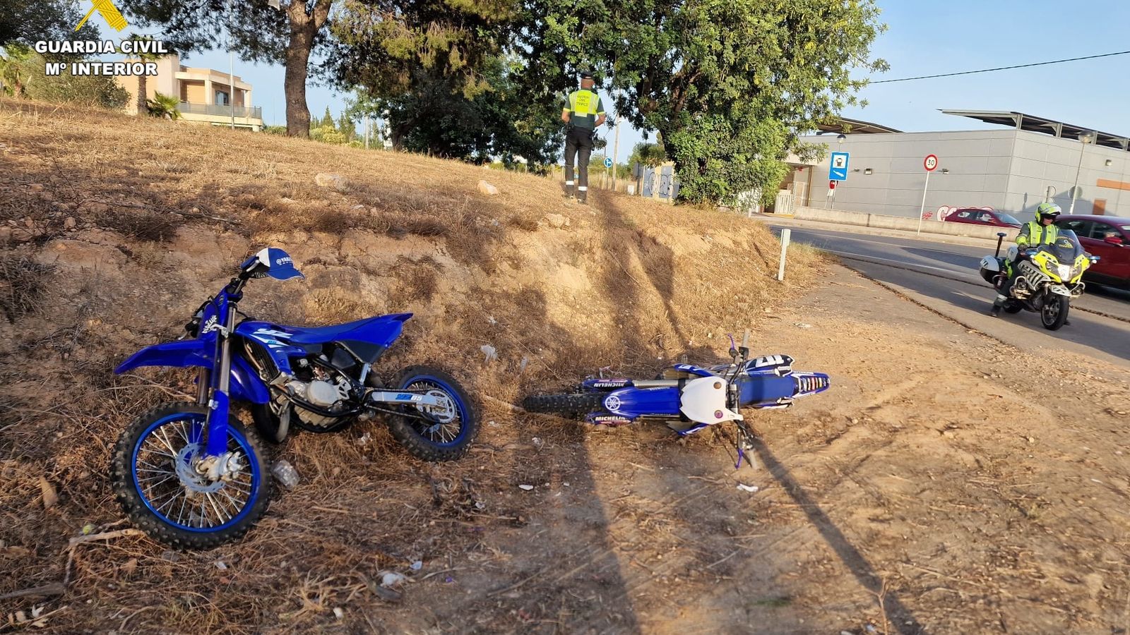 Detenen sis motoristes per conducció temerària en grup a l’A-7 a l'altura de Torrent